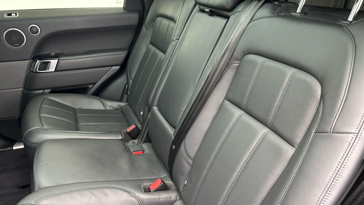 Land Rover Range Rover Sport Image 8