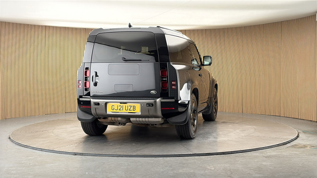 More views of Land Rover Defender 90