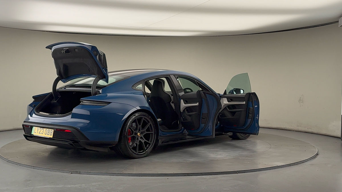 More views of Porsche Taycan