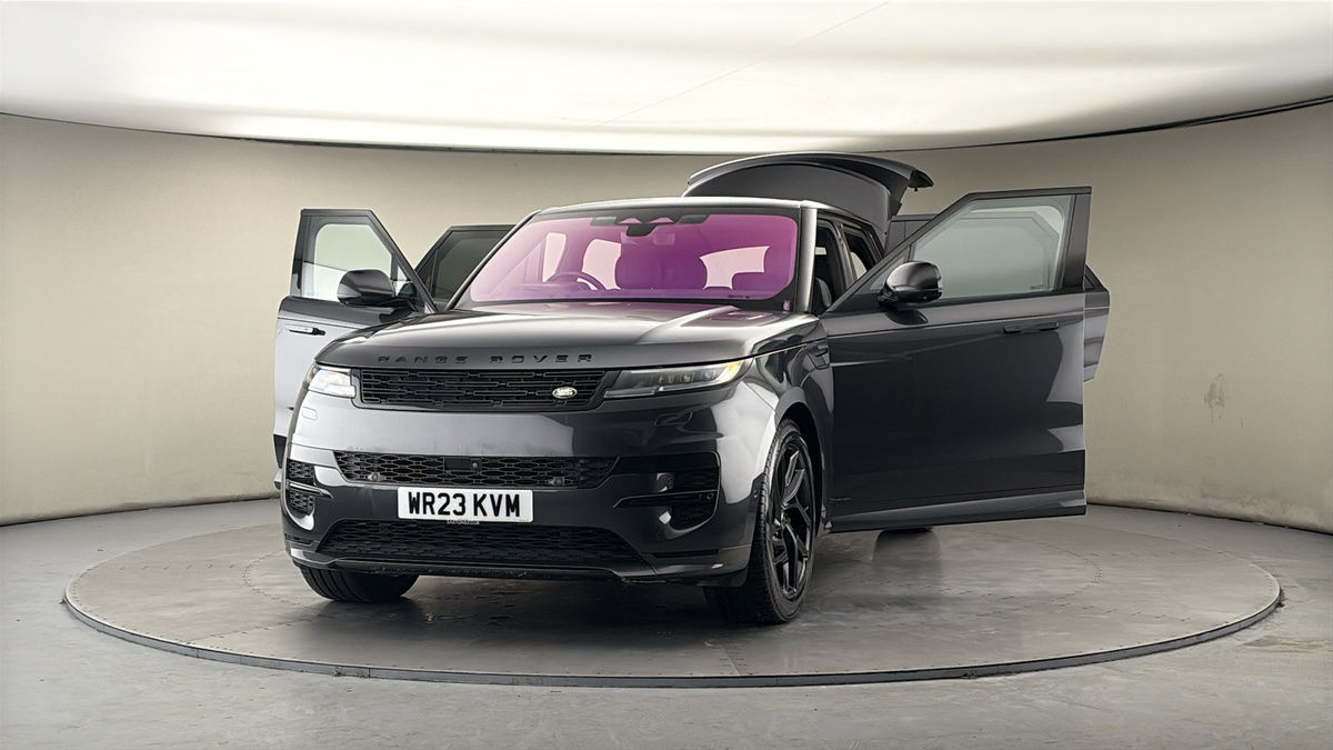 More views of Land Rover Range Rover Sport