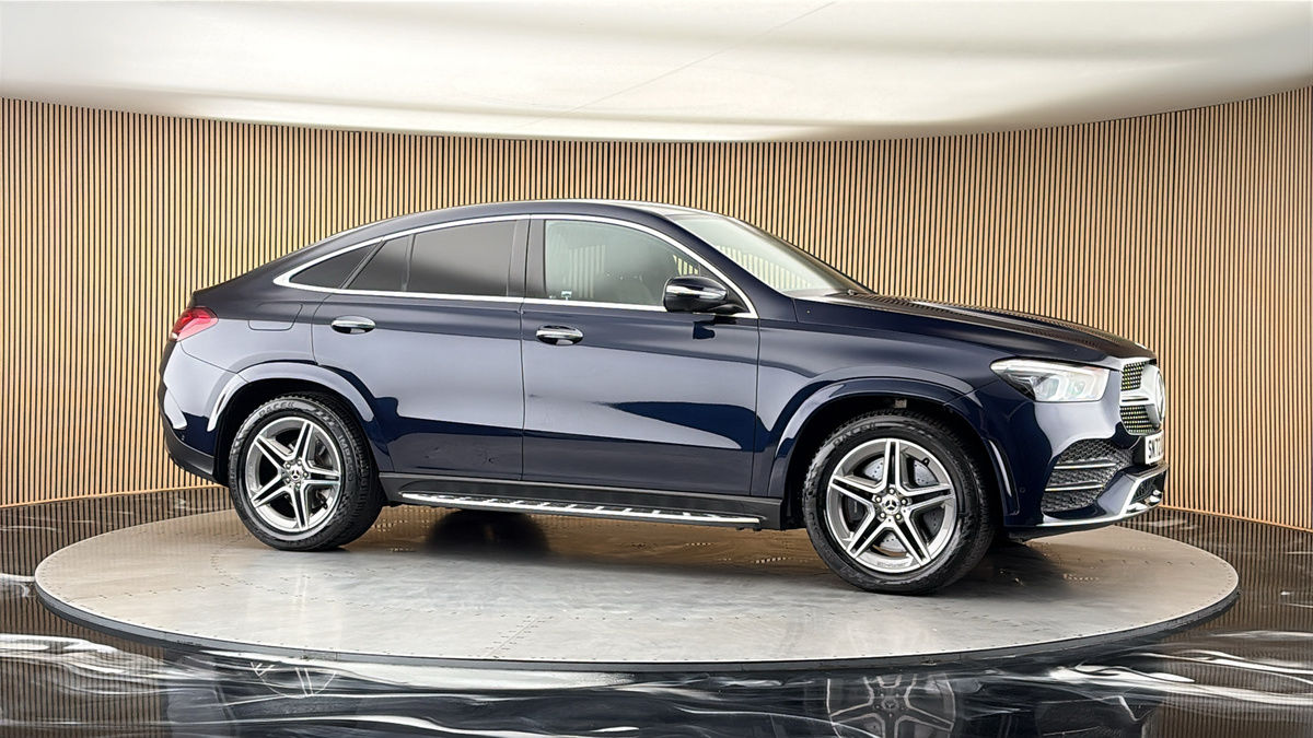 More views of Mercedes-Benz GLE