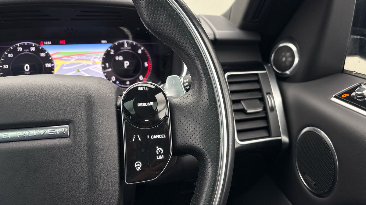 Land Rover Range Rover Sport Image 14
