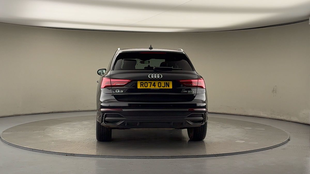 More views of Audi Q3