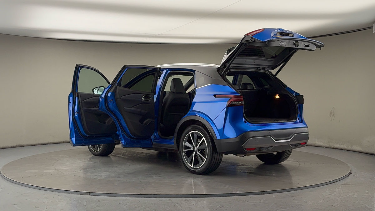 More views of Nissan Qashqai