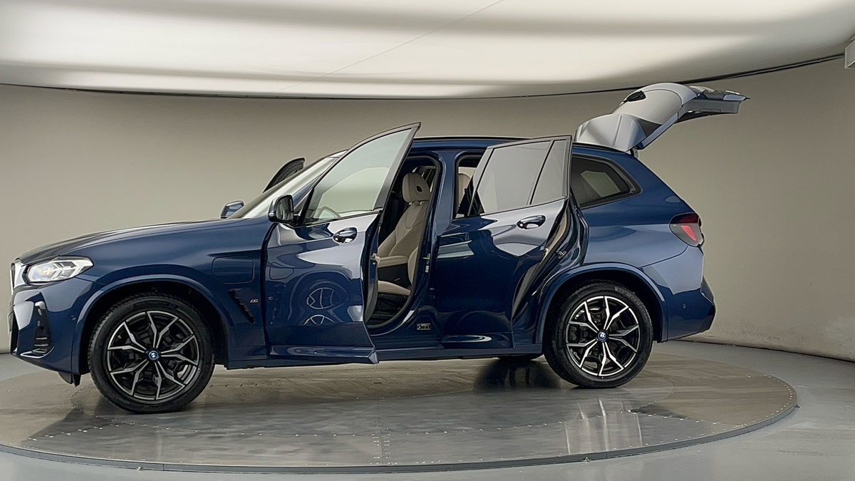 More views of BMW X3