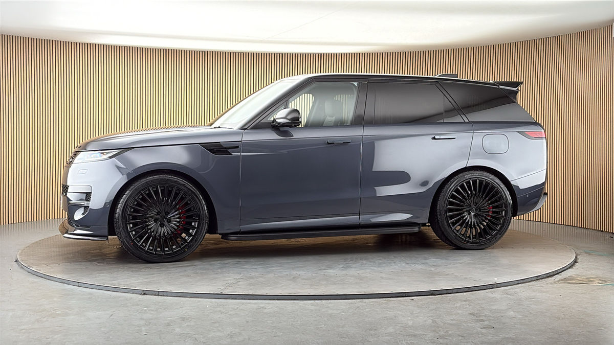More views of Land Rover Range Rover Sport