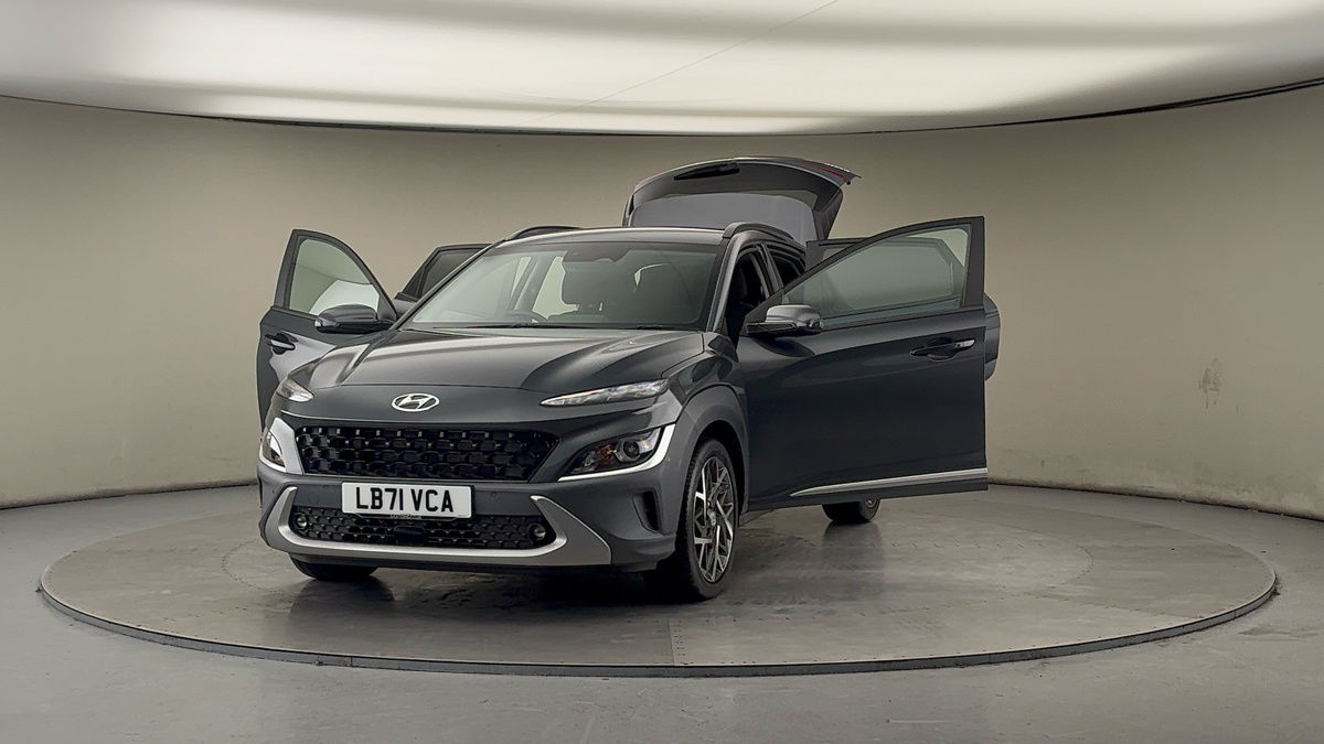 More views of Hyundai KONA