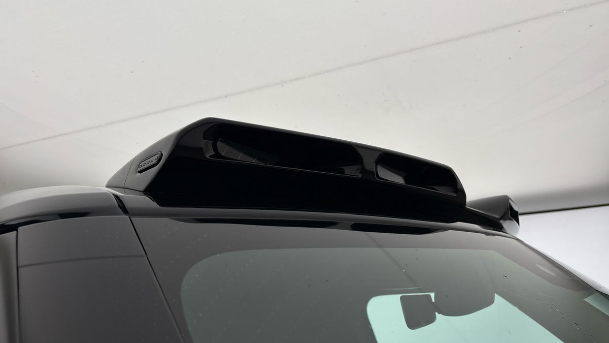 Land Rover Defender 110 Urban Image 9