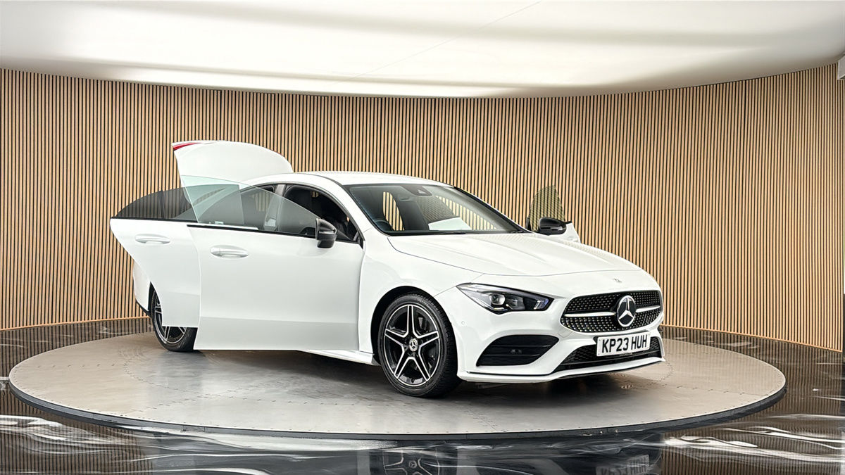 More views of Mercedes-Benz CLA