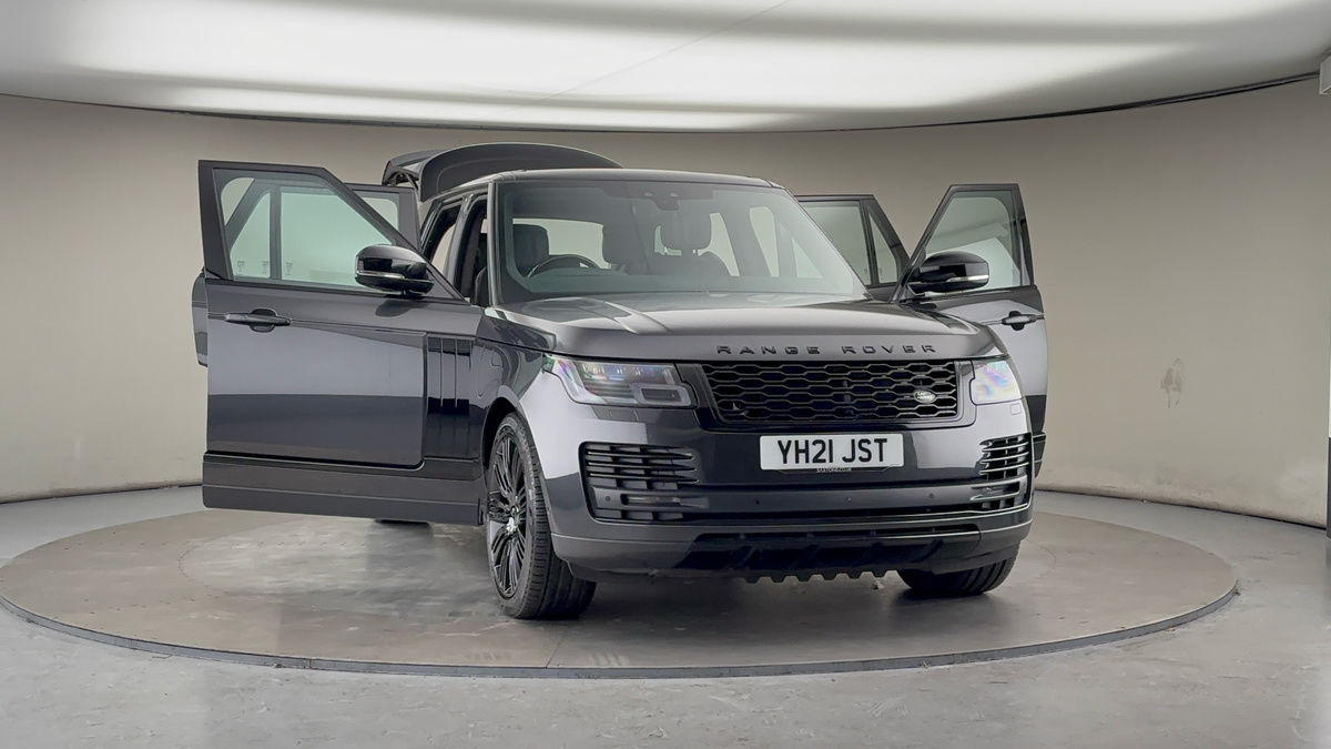 More views of Land Rover Range Rover