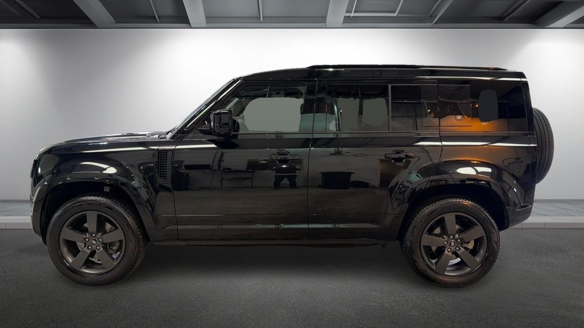 Land Rover Defender 110 Urban Image 32