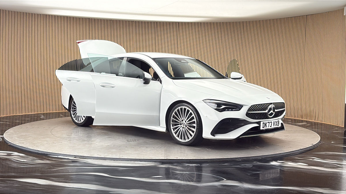 More views of Mercedes-Benz CLA