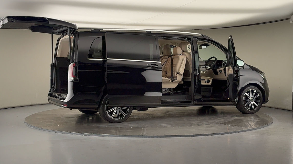 More views of Mercedes-Benz V Class