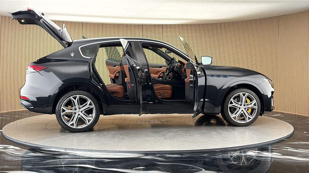 More views of Maserati Levante