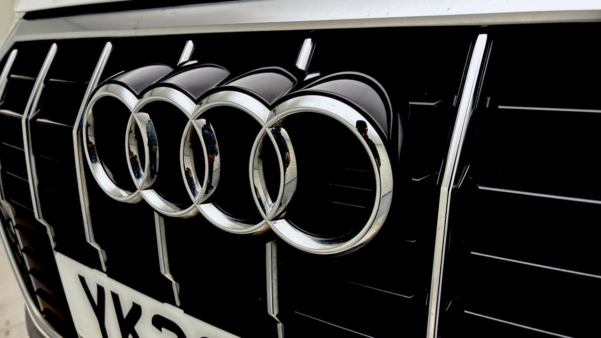 Audi Q3 Image 24