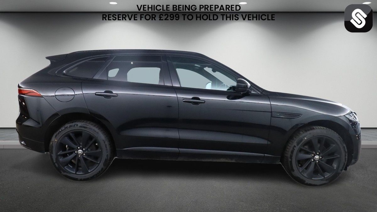 Jaguar F-PACE Image 5