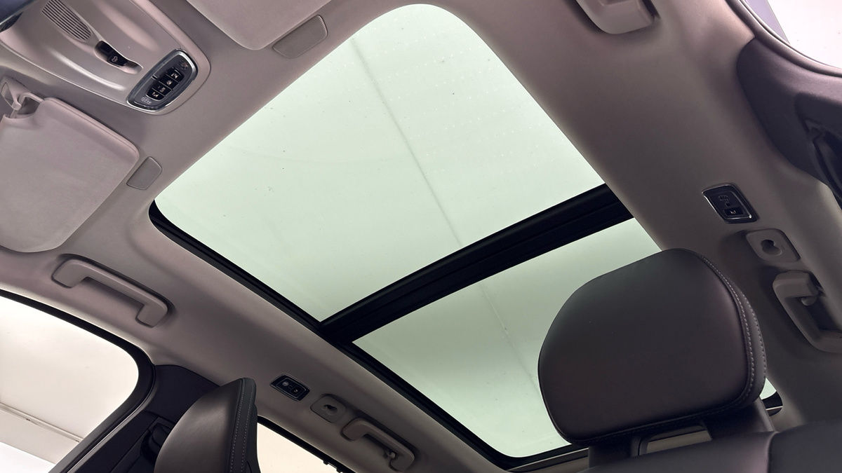 Volvo XC90 Image 6