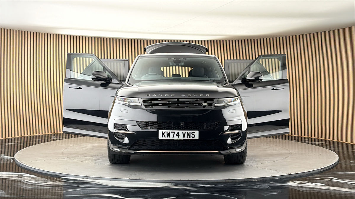 More views of Land Rover Range Rover Sport