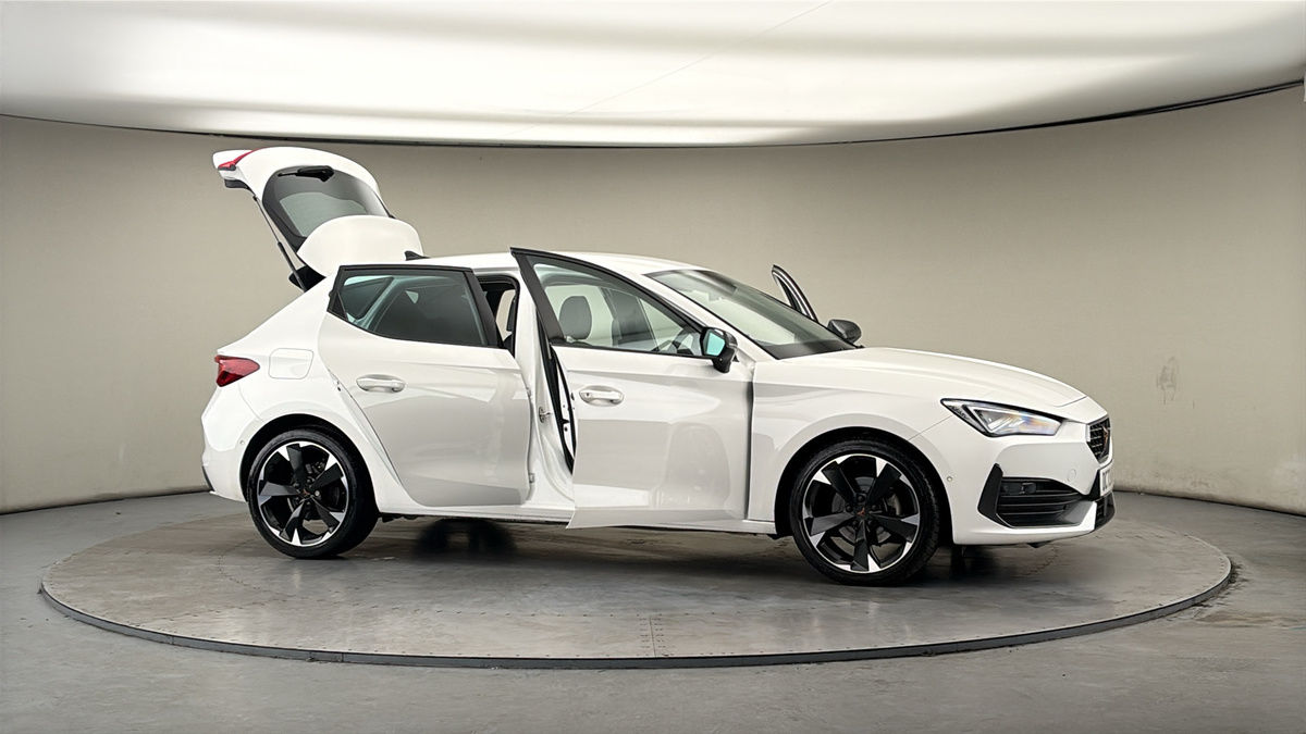 More views of CUPRA Leon