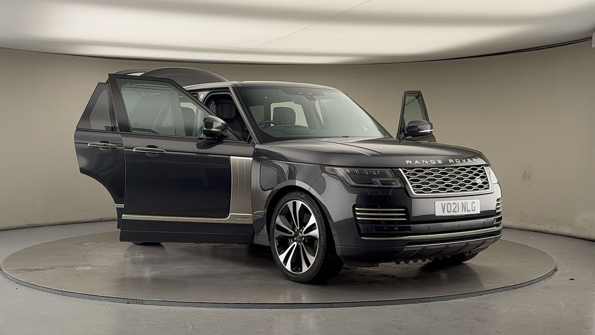 More views of Land Rover Range Rover