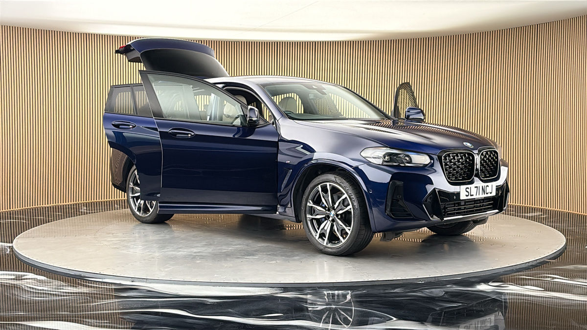 More views of BMW X4