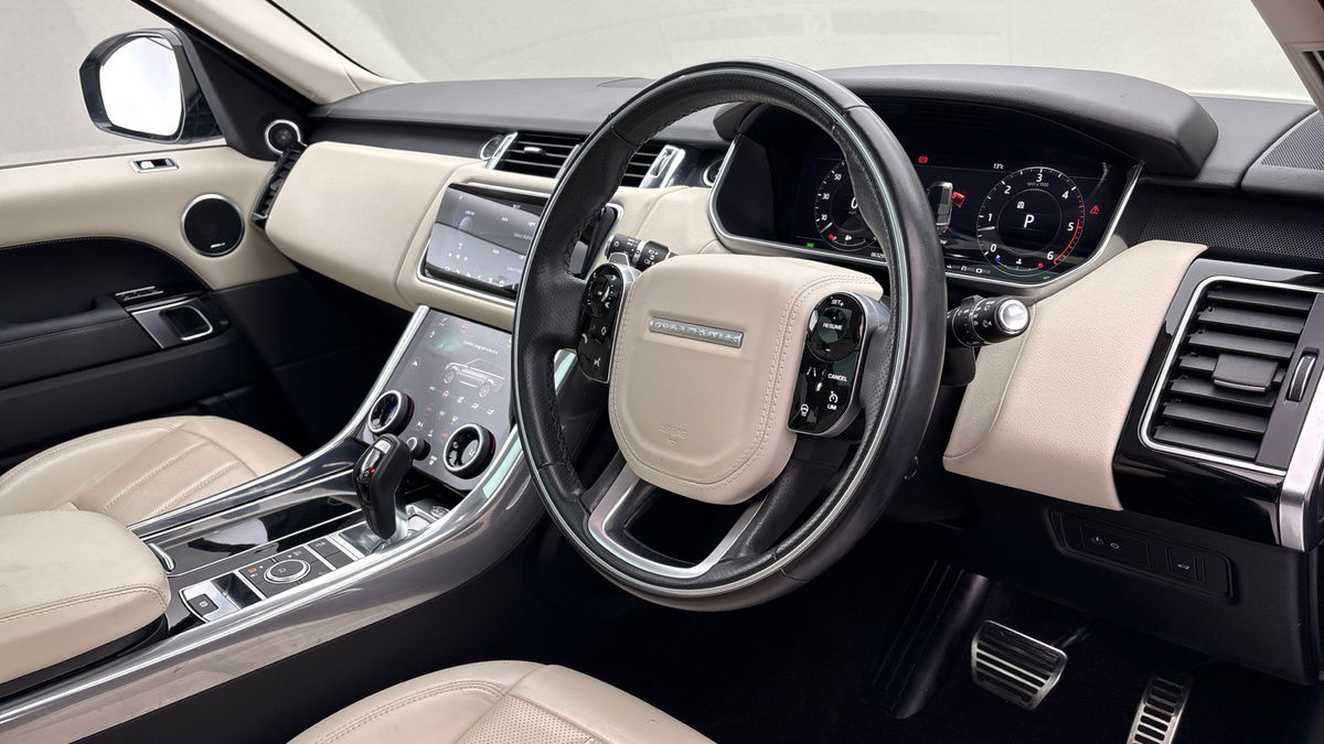 Land Rover Range Rover Sport Image 5