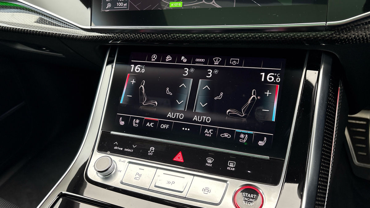 Audi SQ8 Image 26