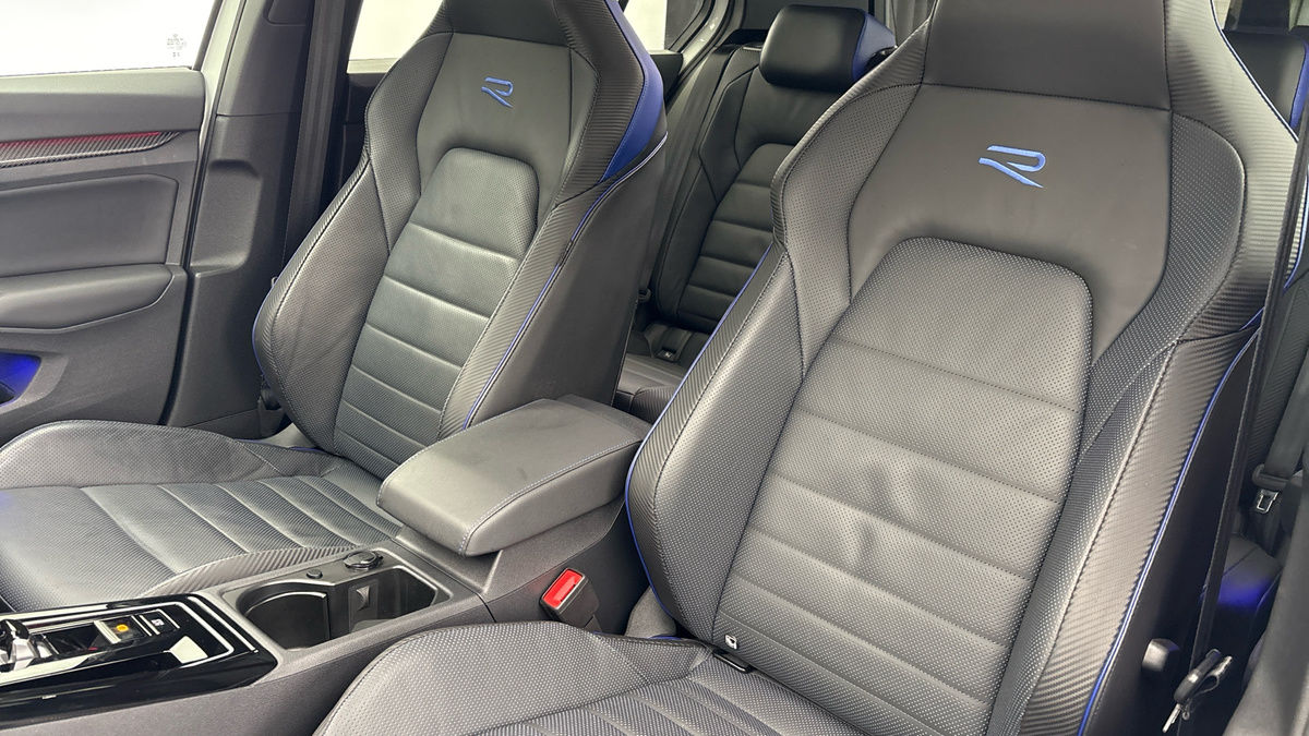 Volkswagen Golf Image 7