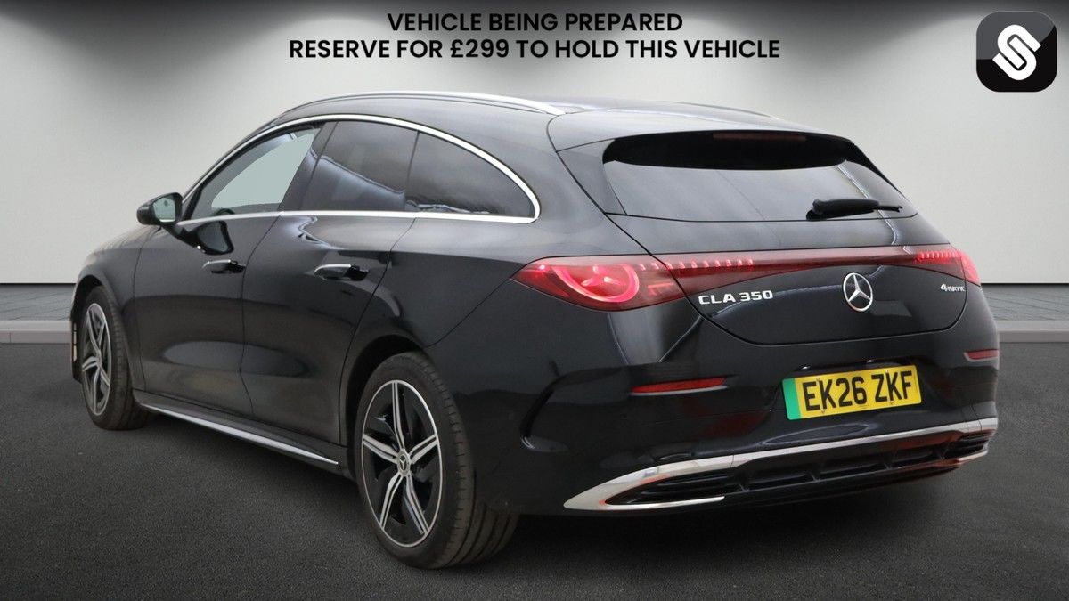 Mercedes-Benz CLA Image 3
