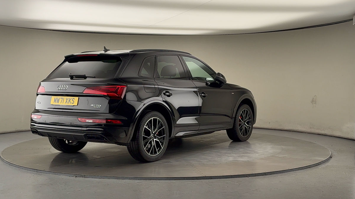 More views of Audi Q5