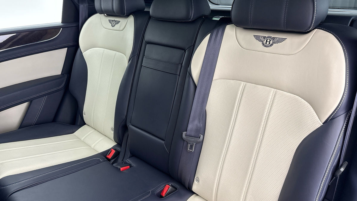 Bentley Bentayga Image 8