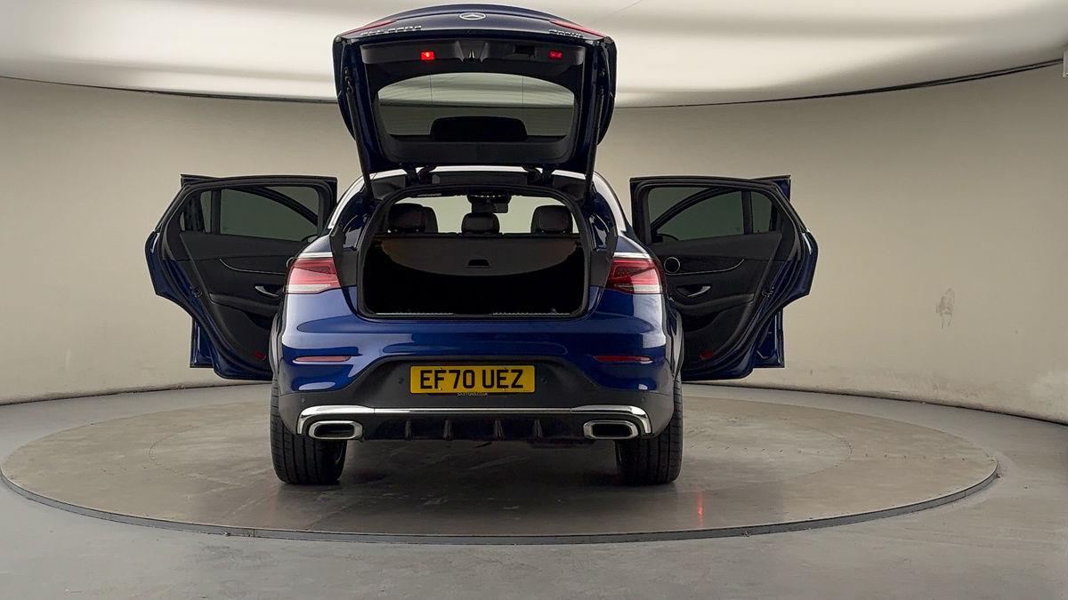 More views of Mercedes-Benz GLC