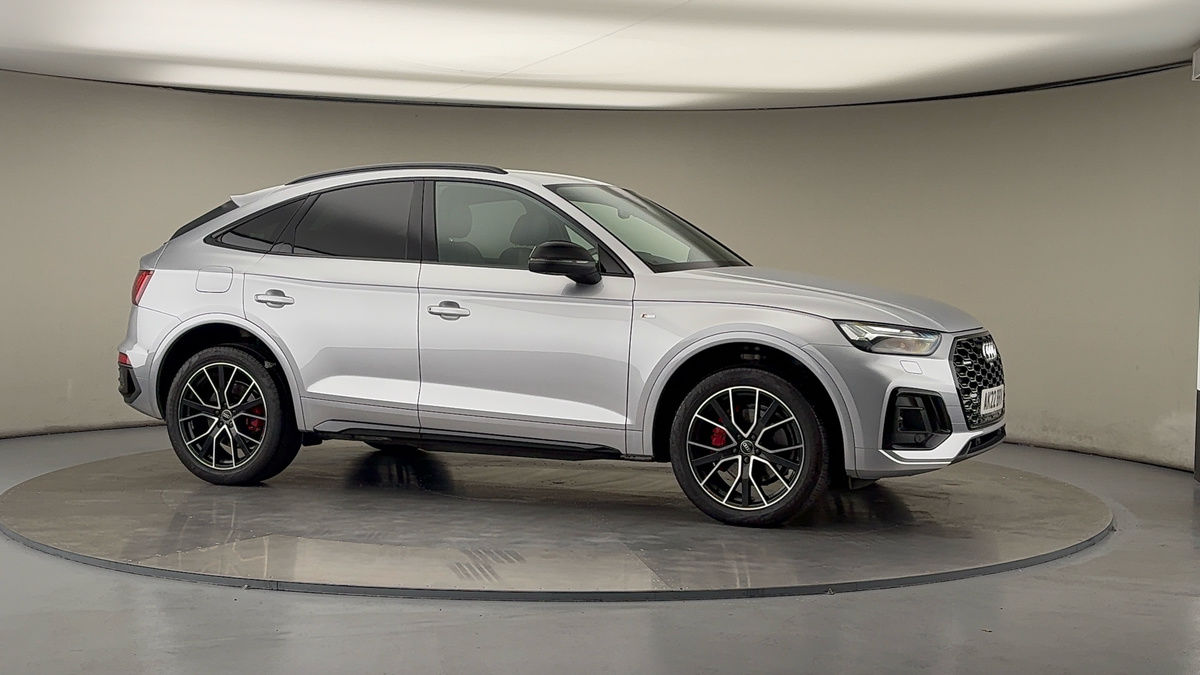 More views of Audi Q5