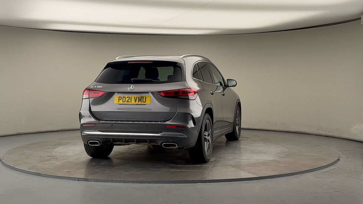 More views of Mercedes-Benz GLA