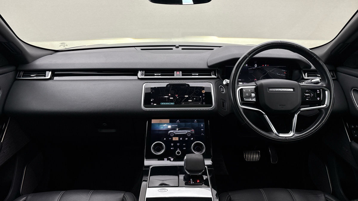 Land Rover Range Rover Velar Image 12