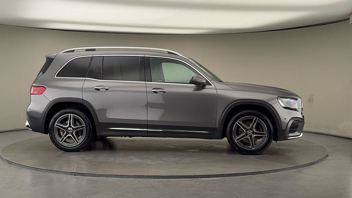 More views of Mercedes-Benz GLB