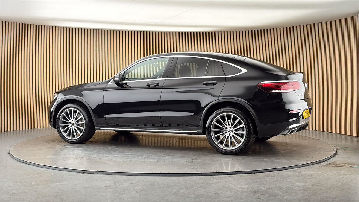 More views of Mercedes-Benz GLC