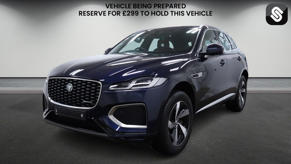 Jaguar F-PACE Image 2