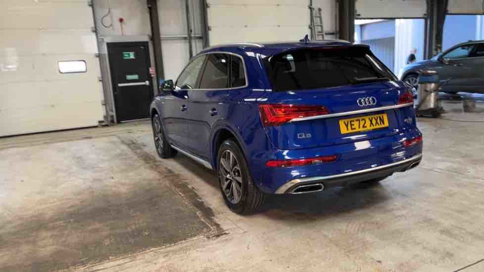 More views of Audi Q5