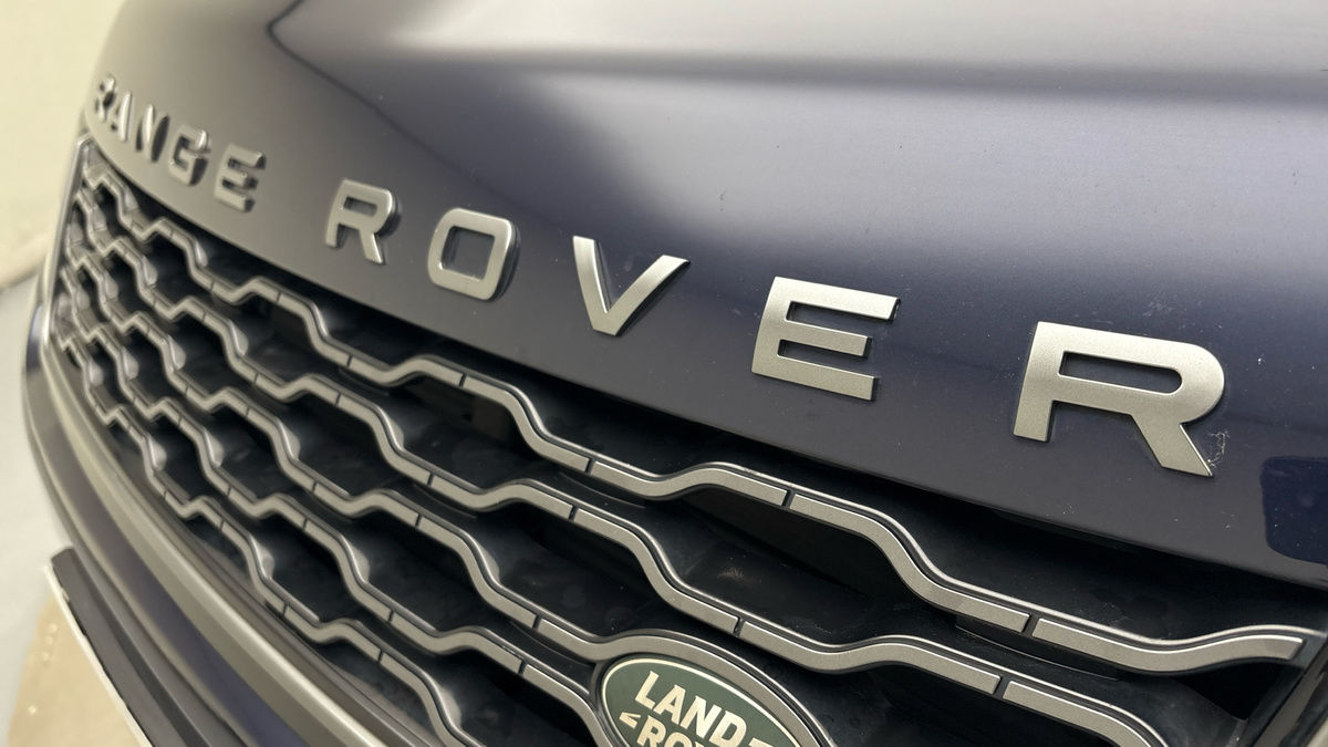 Land Rover Range Rover Sport Image 24