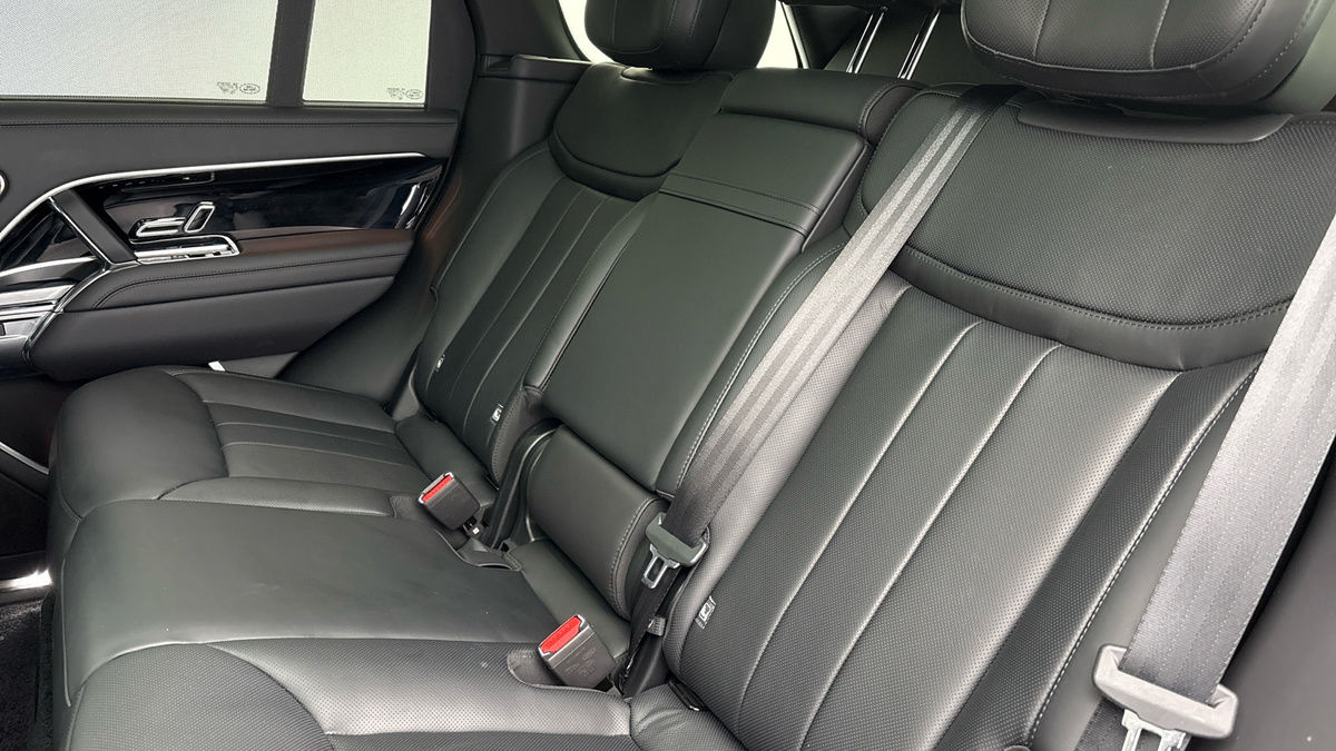 Land Rover Range Rover Image 8