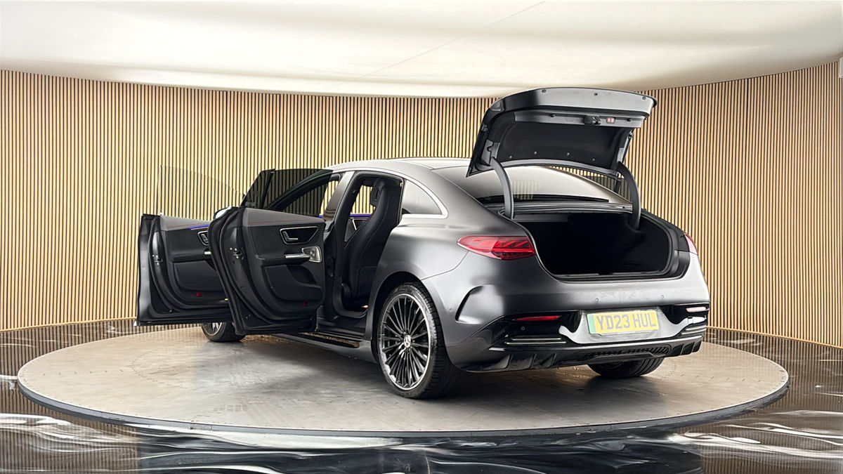 Mercedes-Benz EQE Image 23