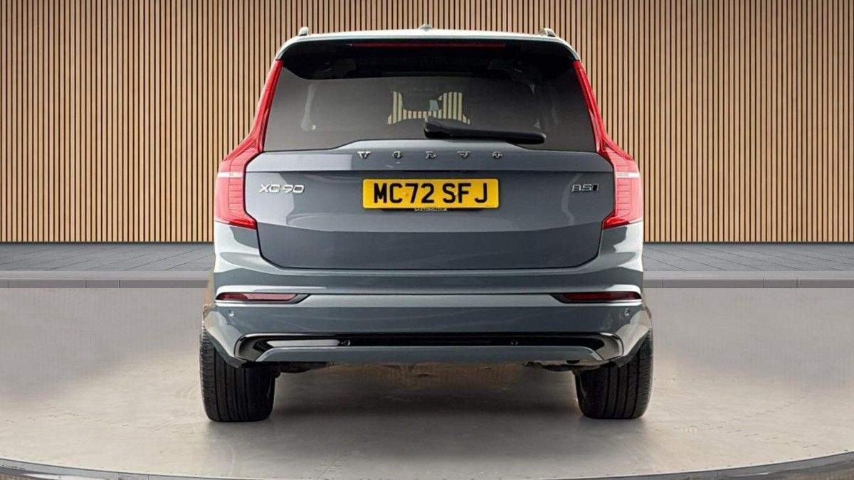 Volvo XC90 Image 4