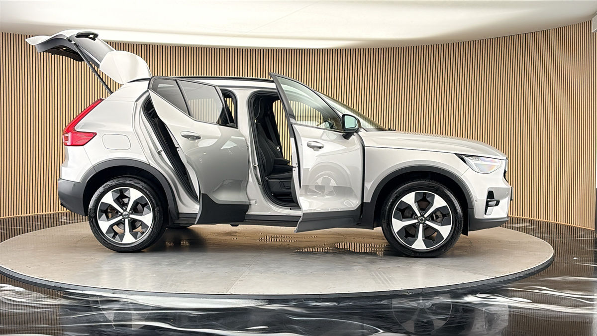 More views of Volvo XC40