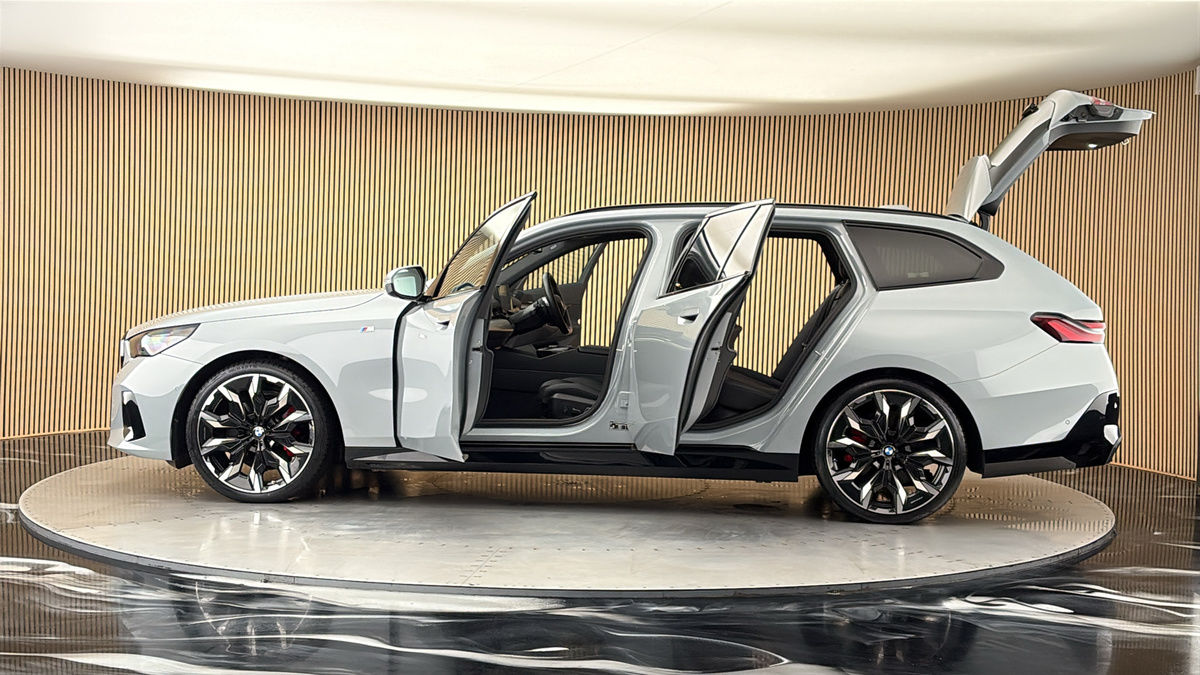 More views of BMW 5 Series