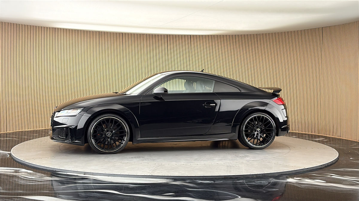 More views of Audi TTS