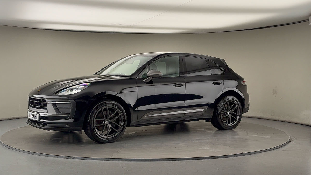 More views of Porsche Macan