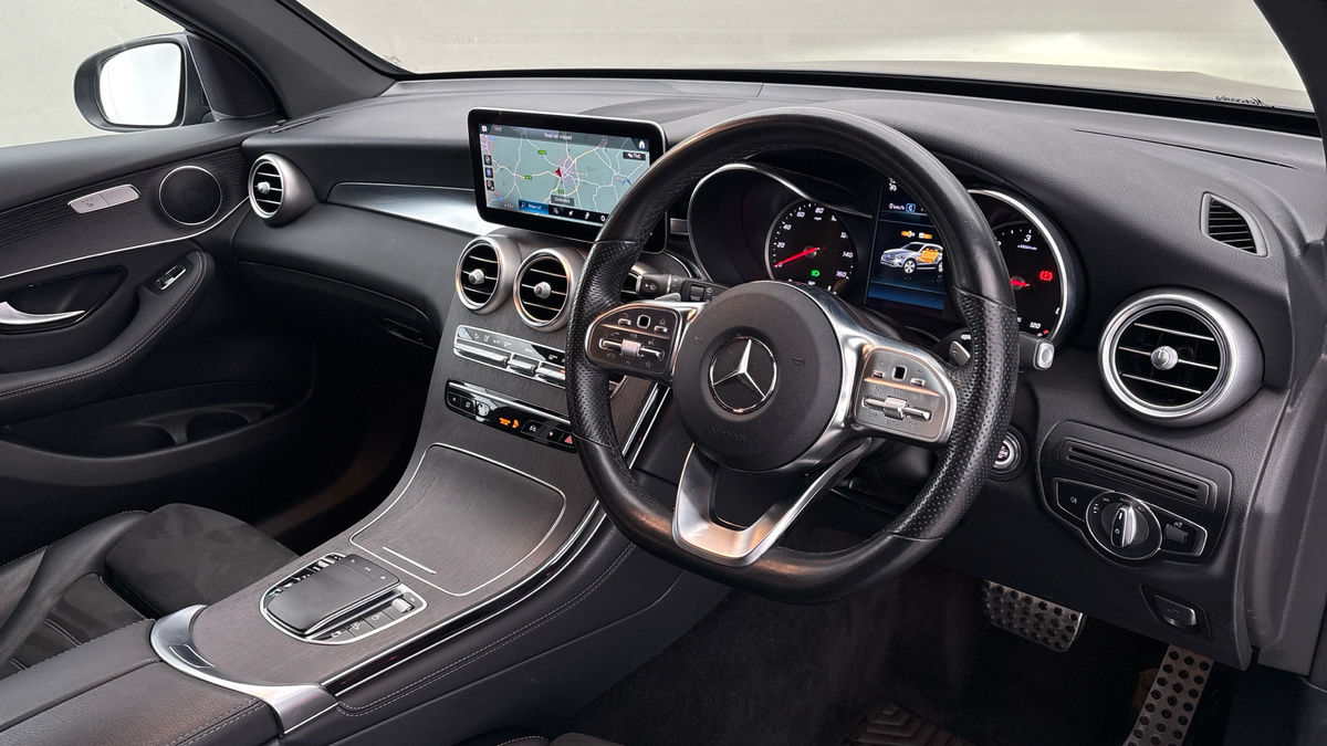 Mercedes-Benz GLC Image 5