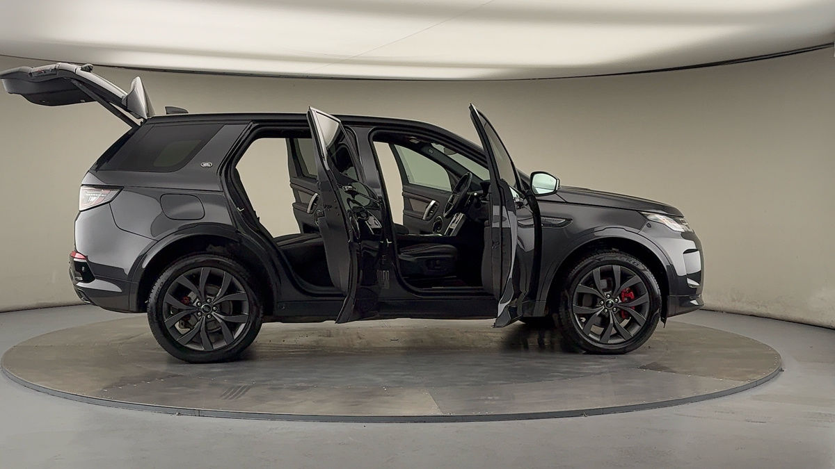 More views of Land Rover Discovery Sport