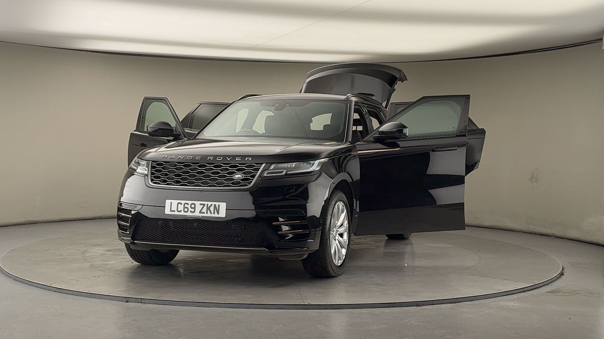 More views of Land Rover Range Rover Velar